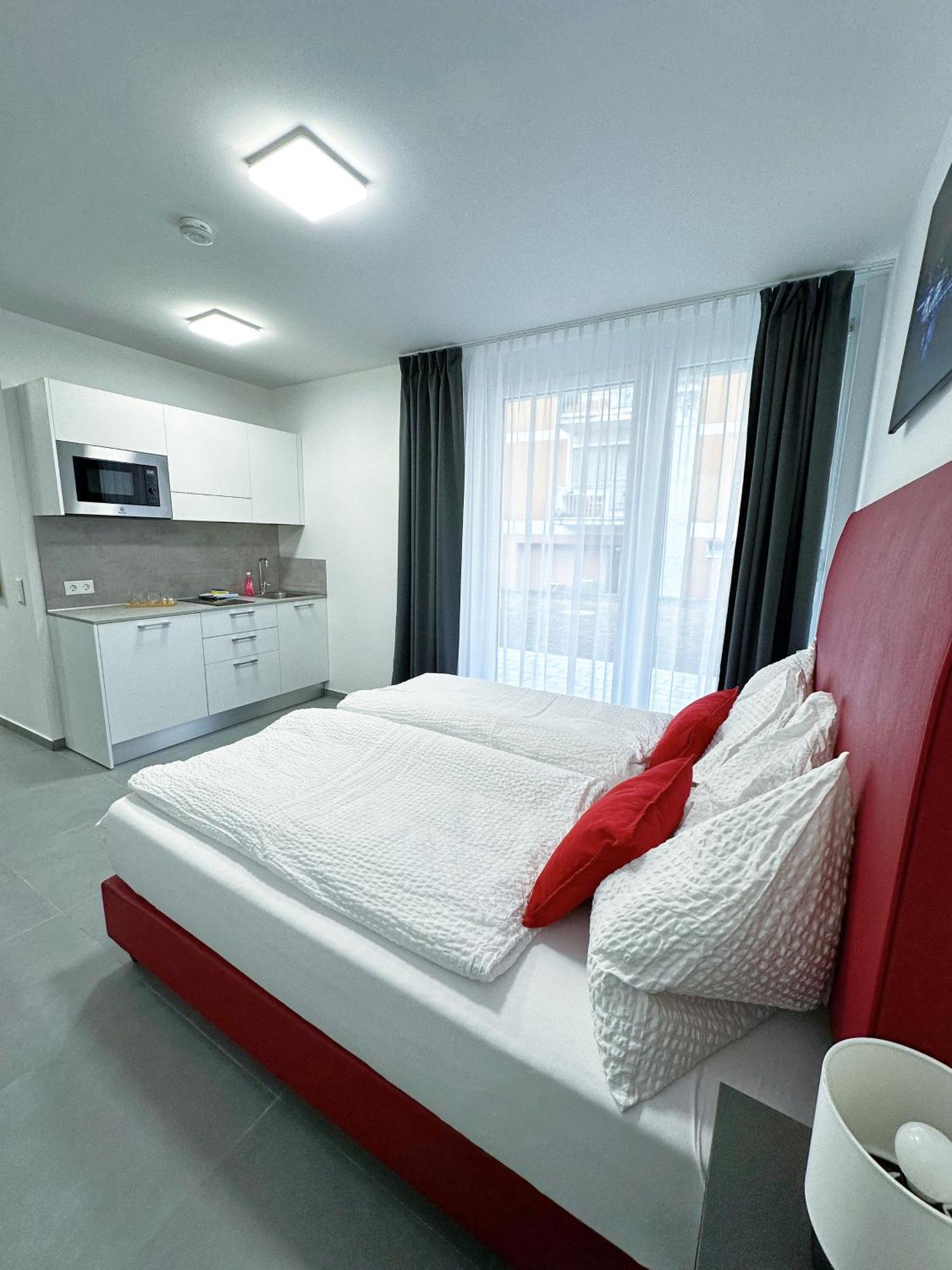 Grazora Living Apartments Exterior photo